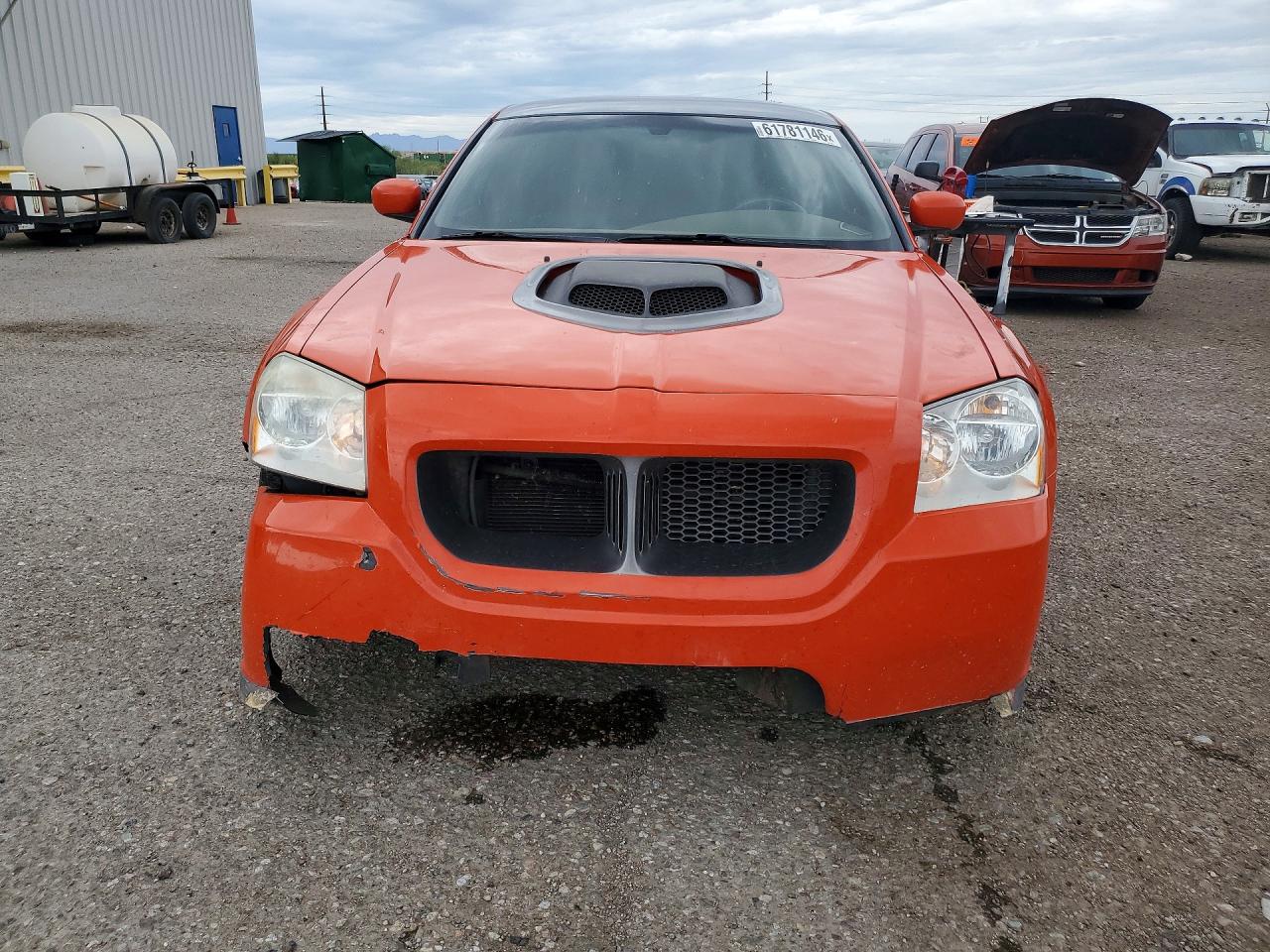 2006 DODGE MAGNUM