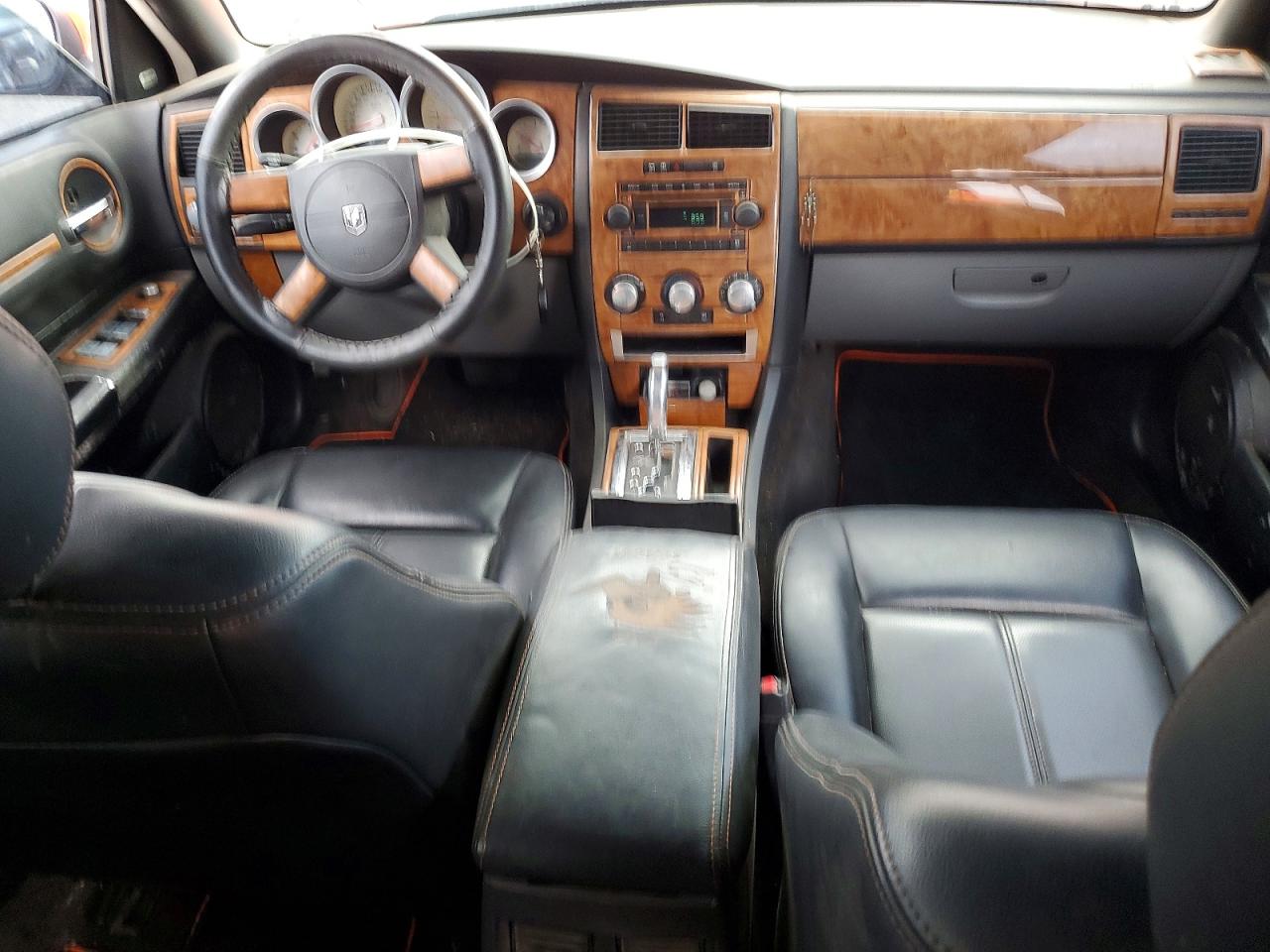 2006 DODGE MAGNUM