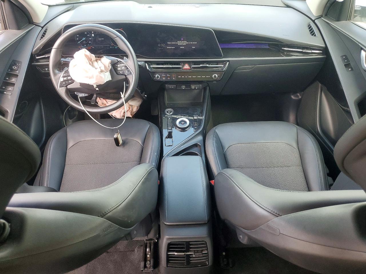 2024 KIA NIRO