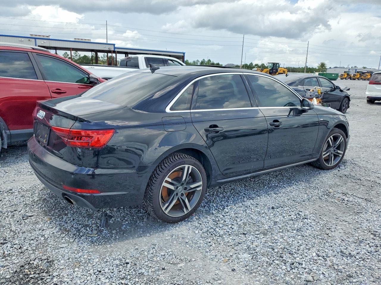 2017 AUDI A4