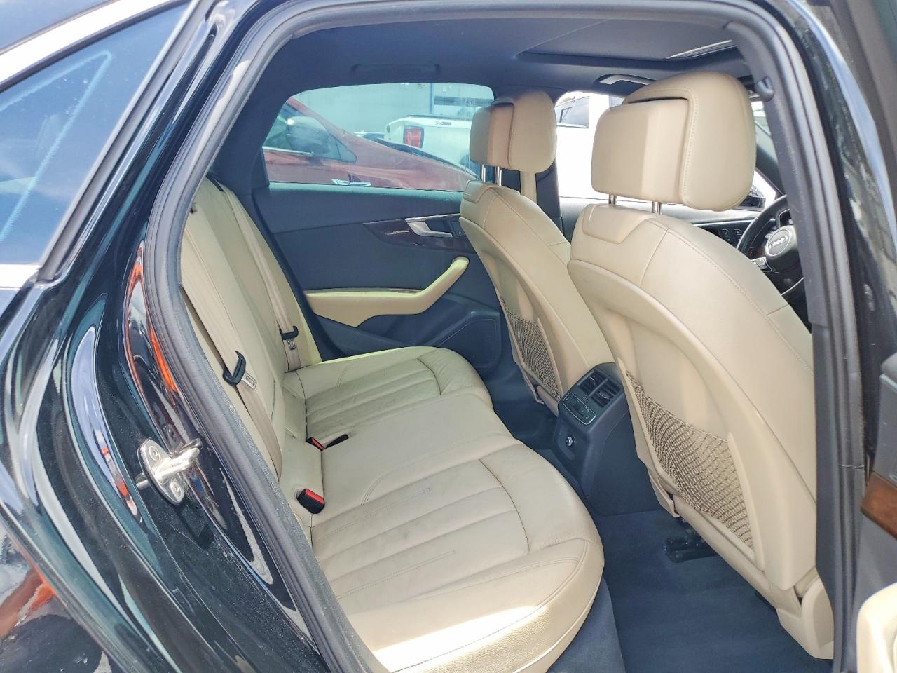 2017 AUDI A4