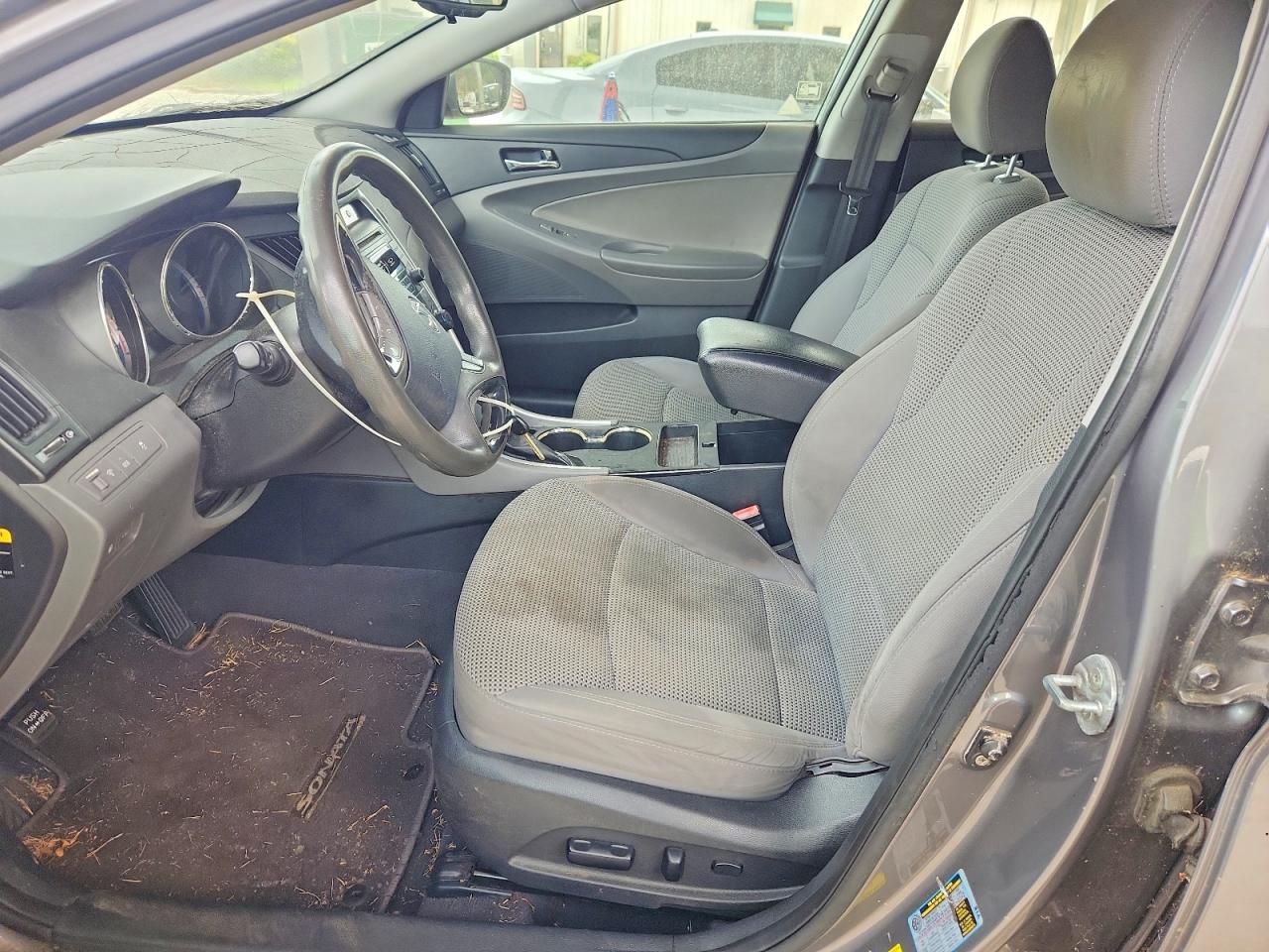 2012 HYUNDAI SONATA