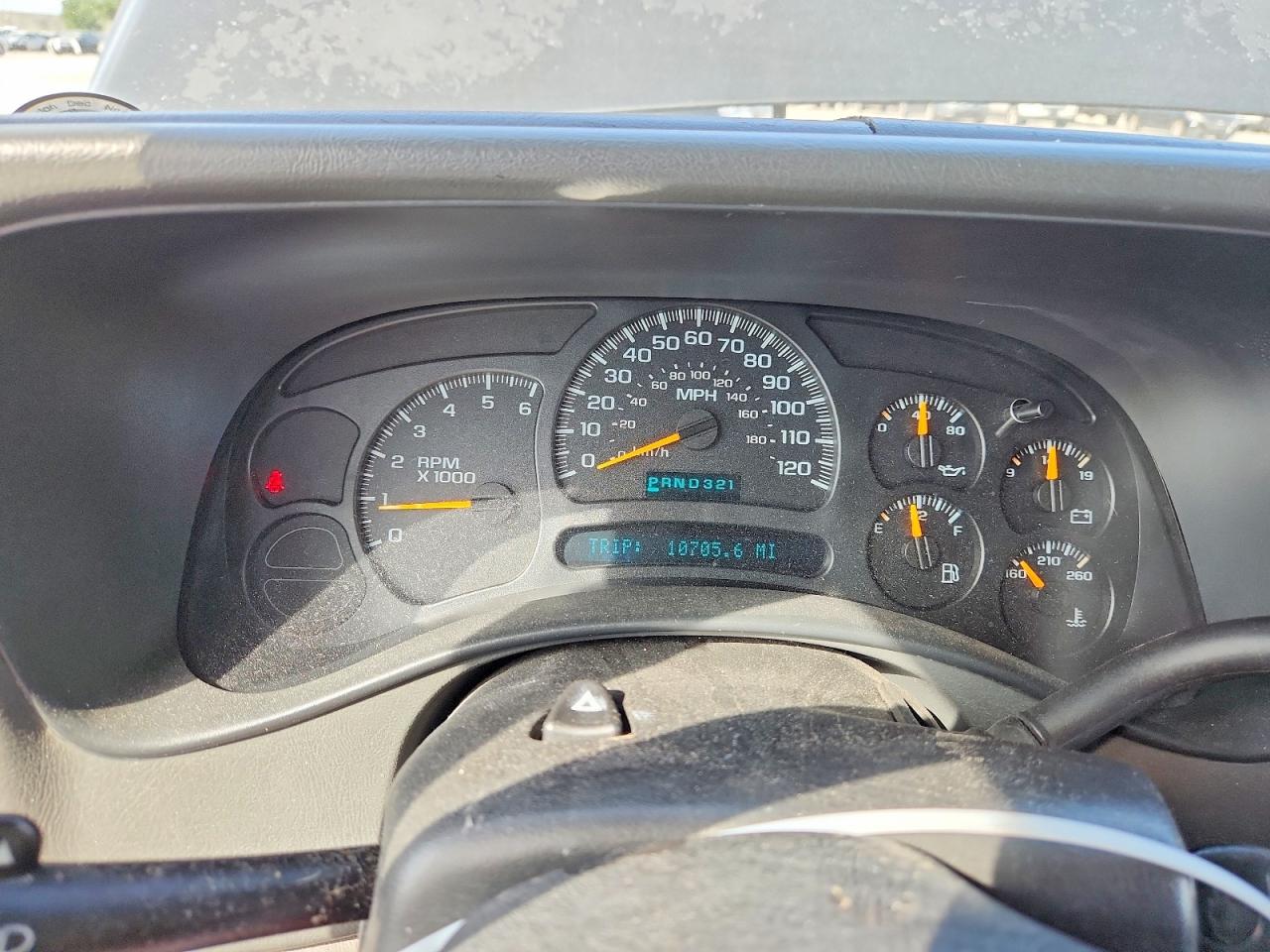 2003 CHEVROLET SUBURBAN