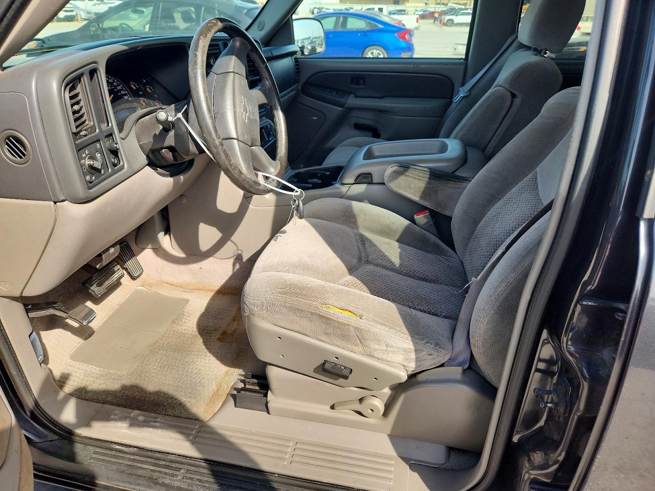 2003 CHEVROLET SUBURBAN