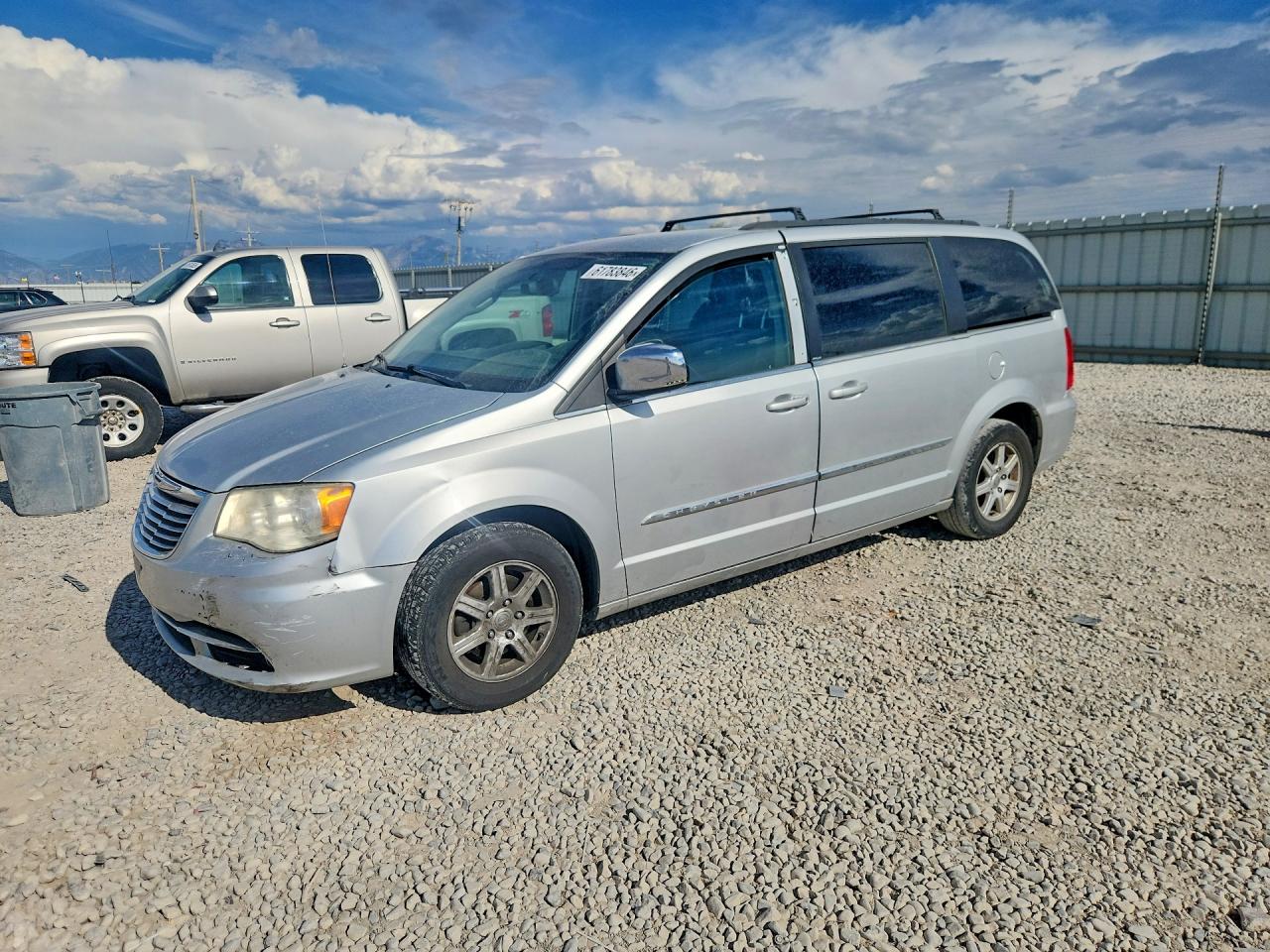 2012 CHRYSLER MINIVAN