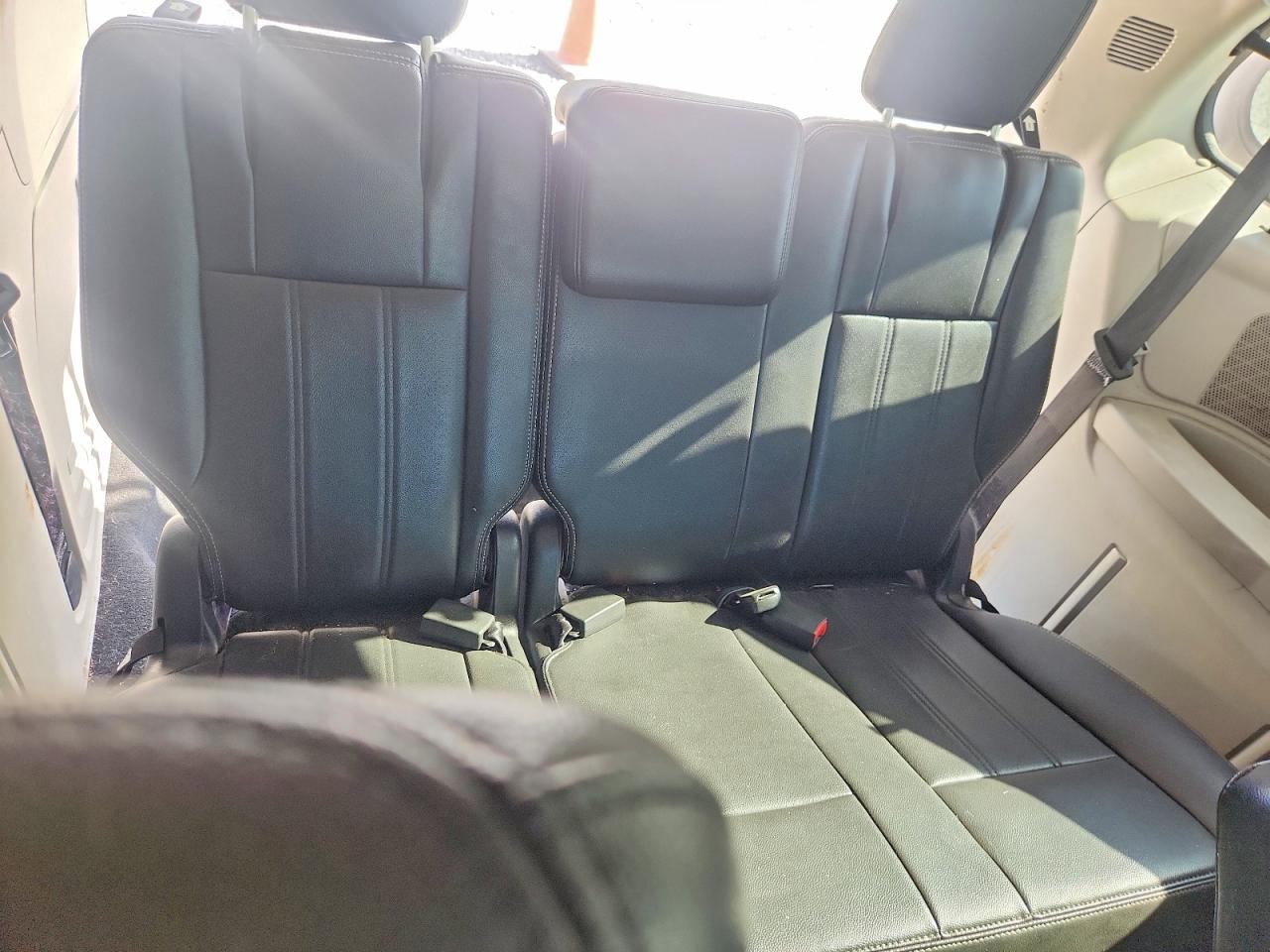 2012 CHRYSLER MINIVAN