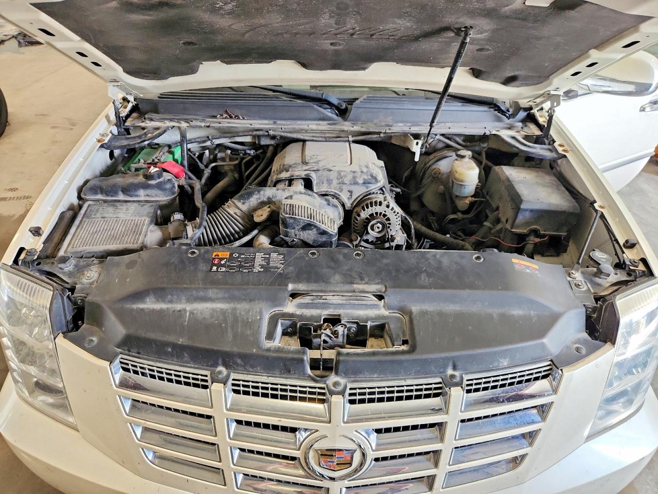 2013 CADILLAC ESCALADE