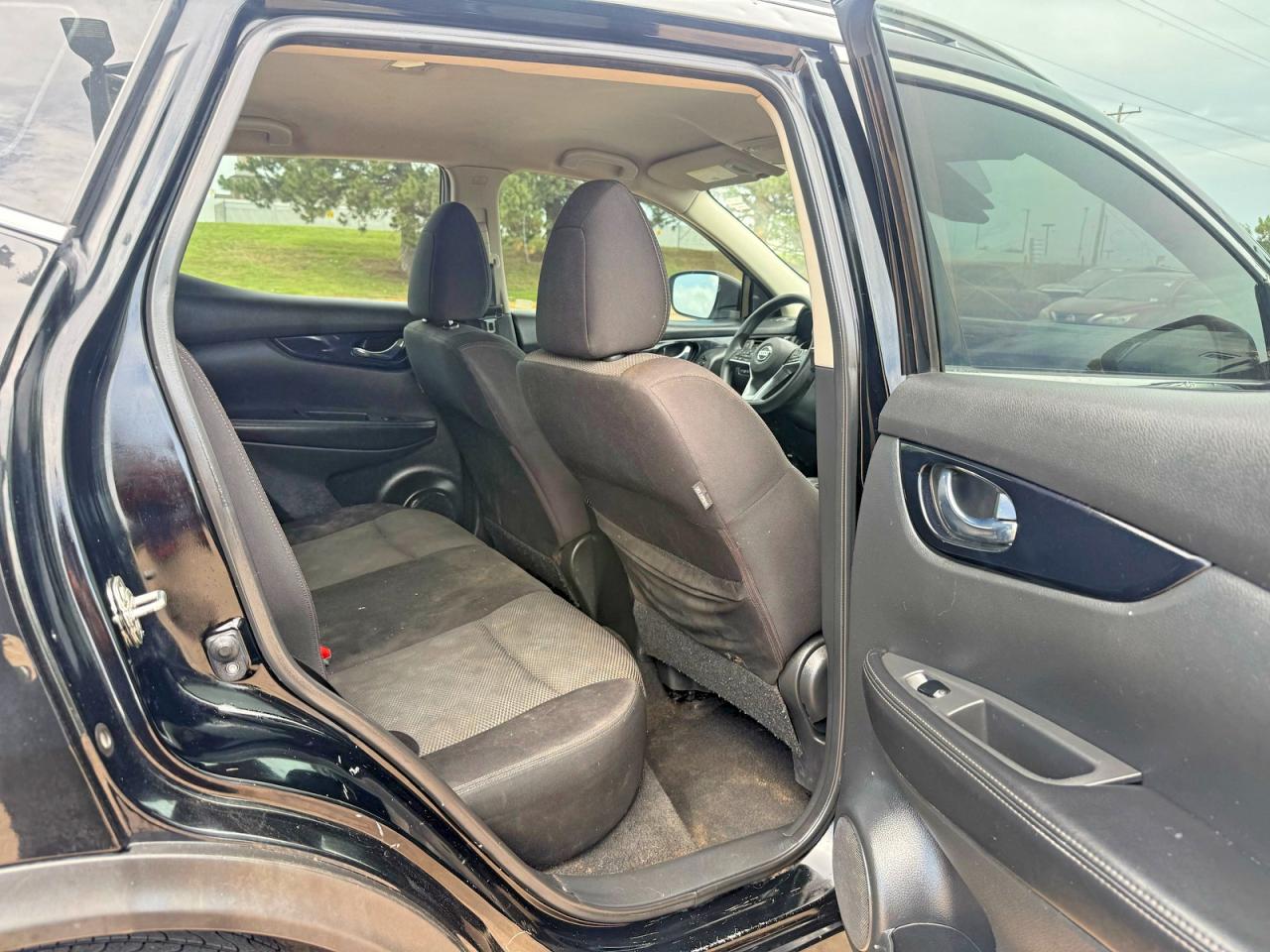 2019 NISSAN ROGUE