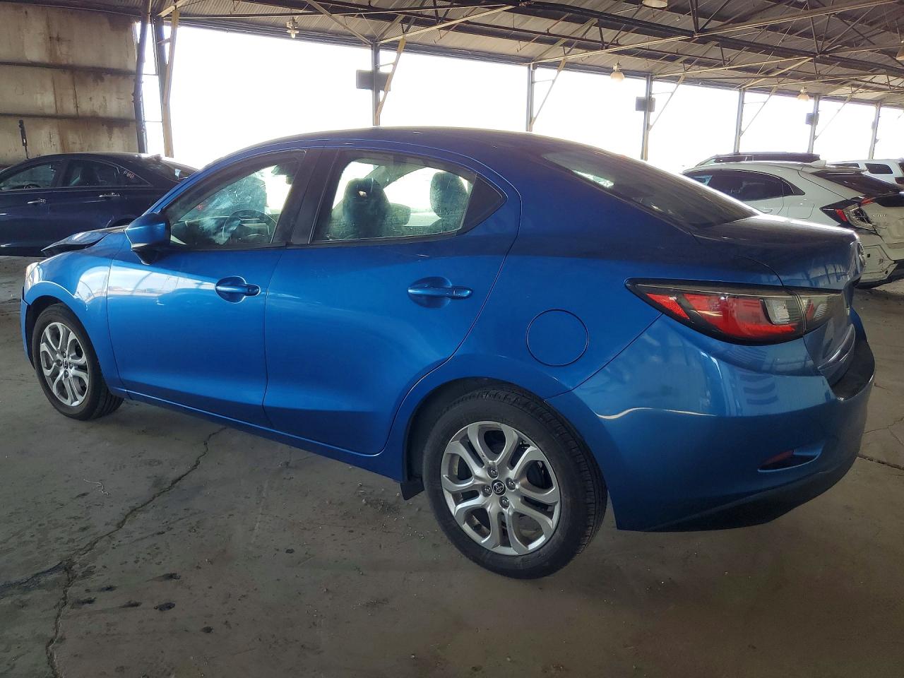 2017 TOYOTA YARIS
