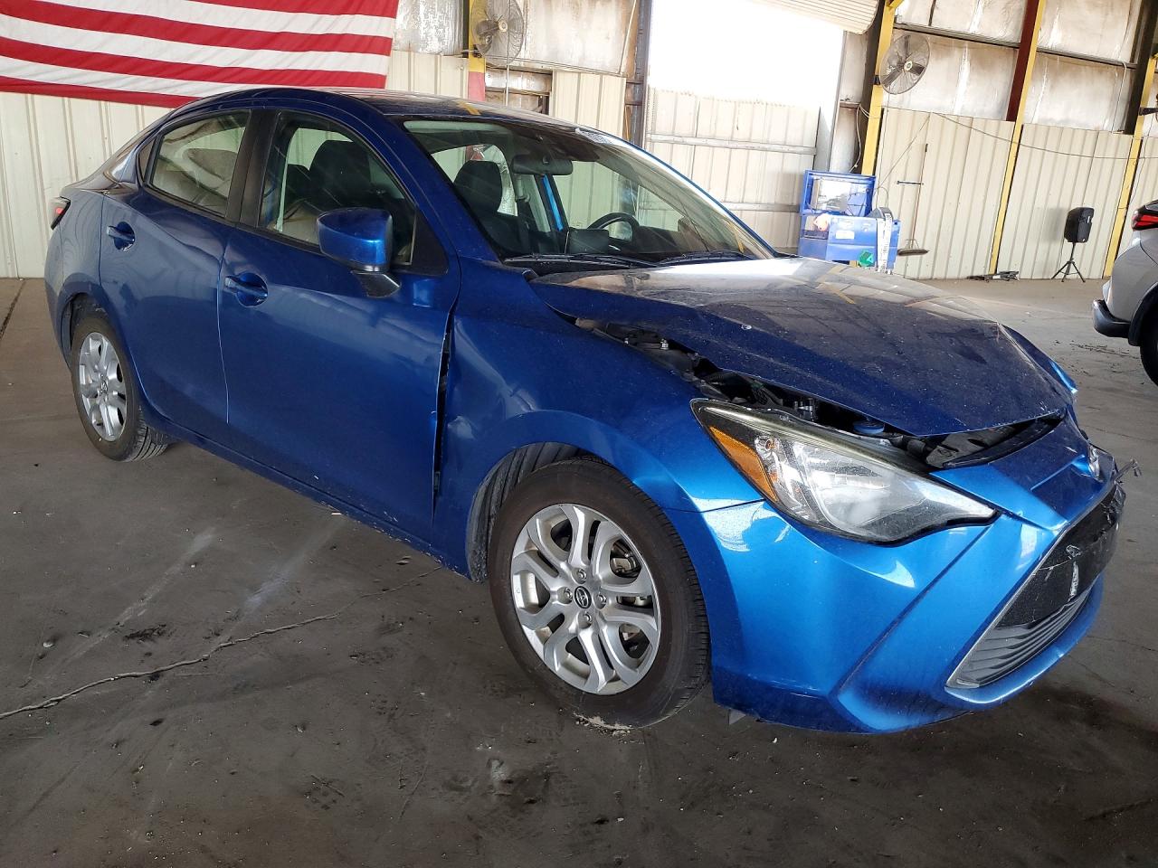 2017 TOYOTA YARIS