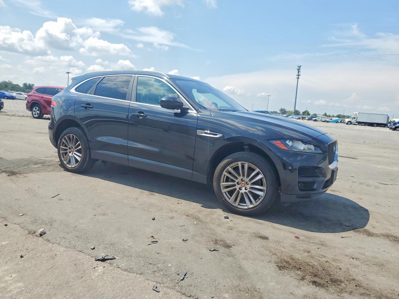 2019 JAGUAR F-PACE