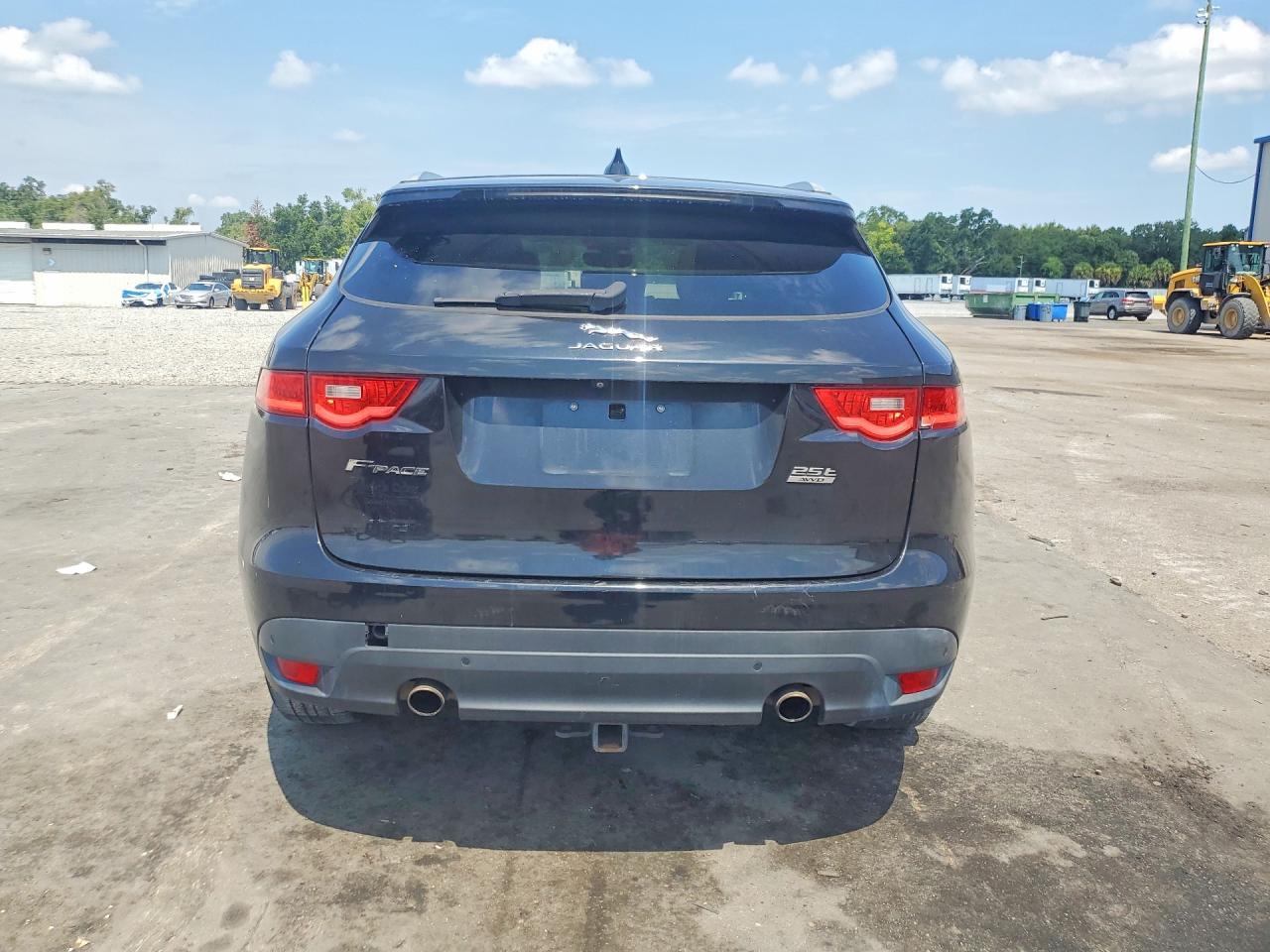 2019 JAGUAR F-PACE
