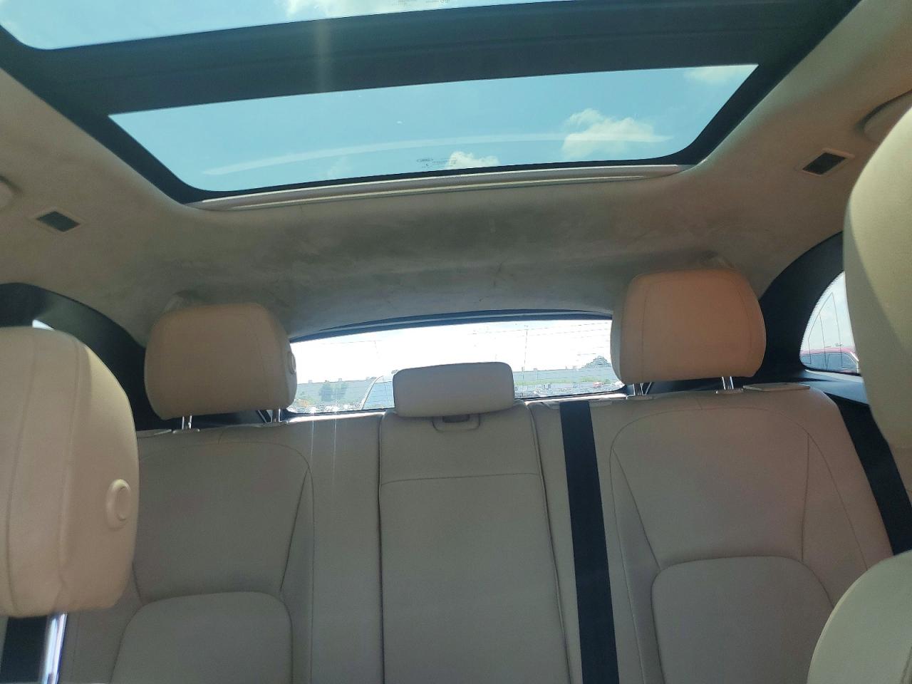 2019 JAGUAR F-PACE