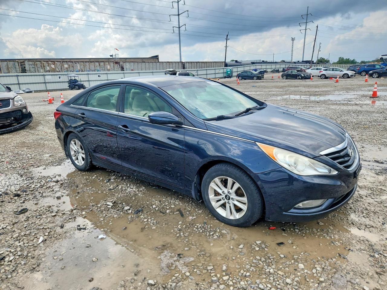 2013 HYUNDAI SONATA