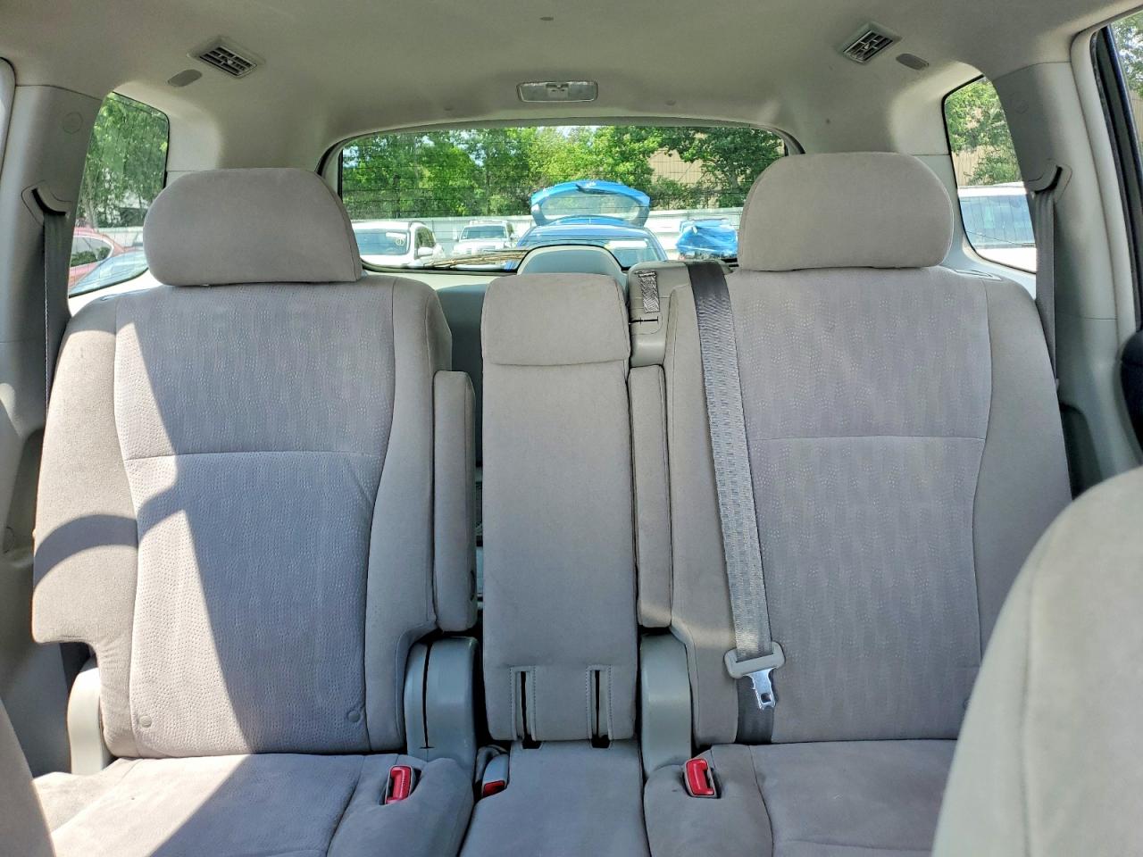2010 TOYOTA HIGHLANDER