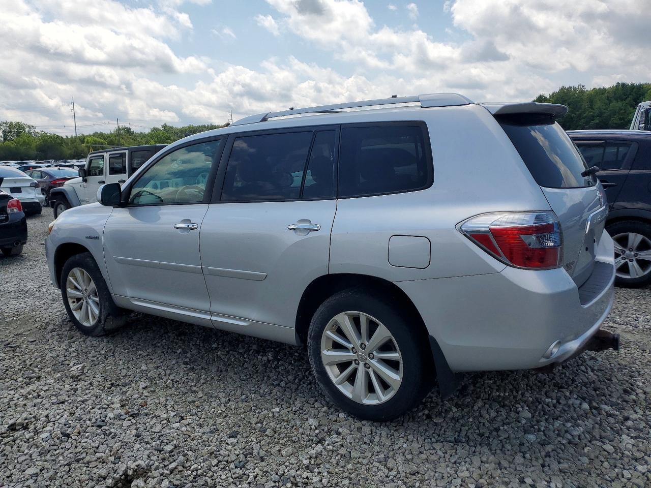 2010 TOYOTA HIGHLANDER