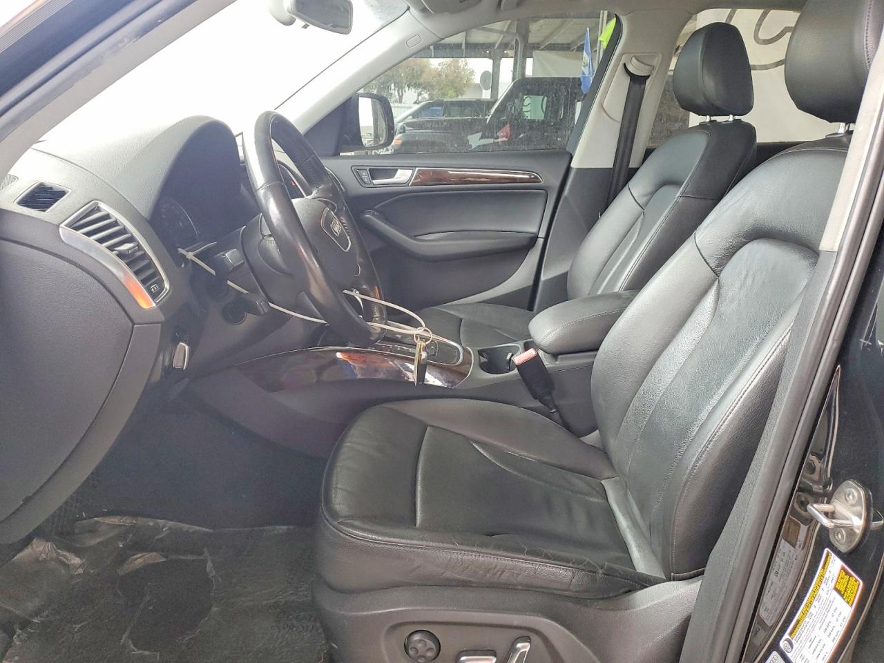 2013 AUDI Q5