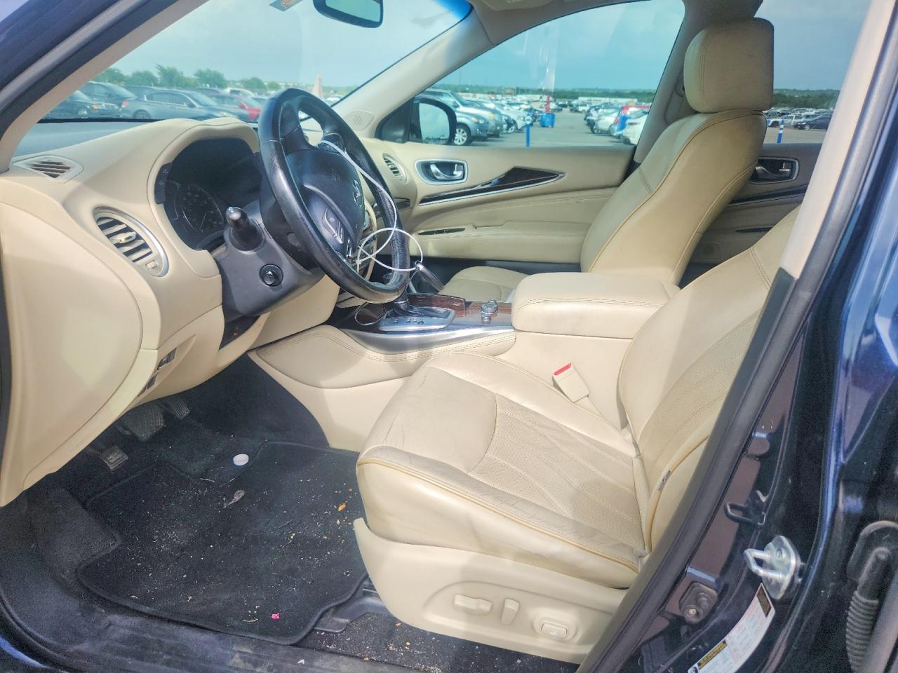 2015 INFINITI QX60 BASE