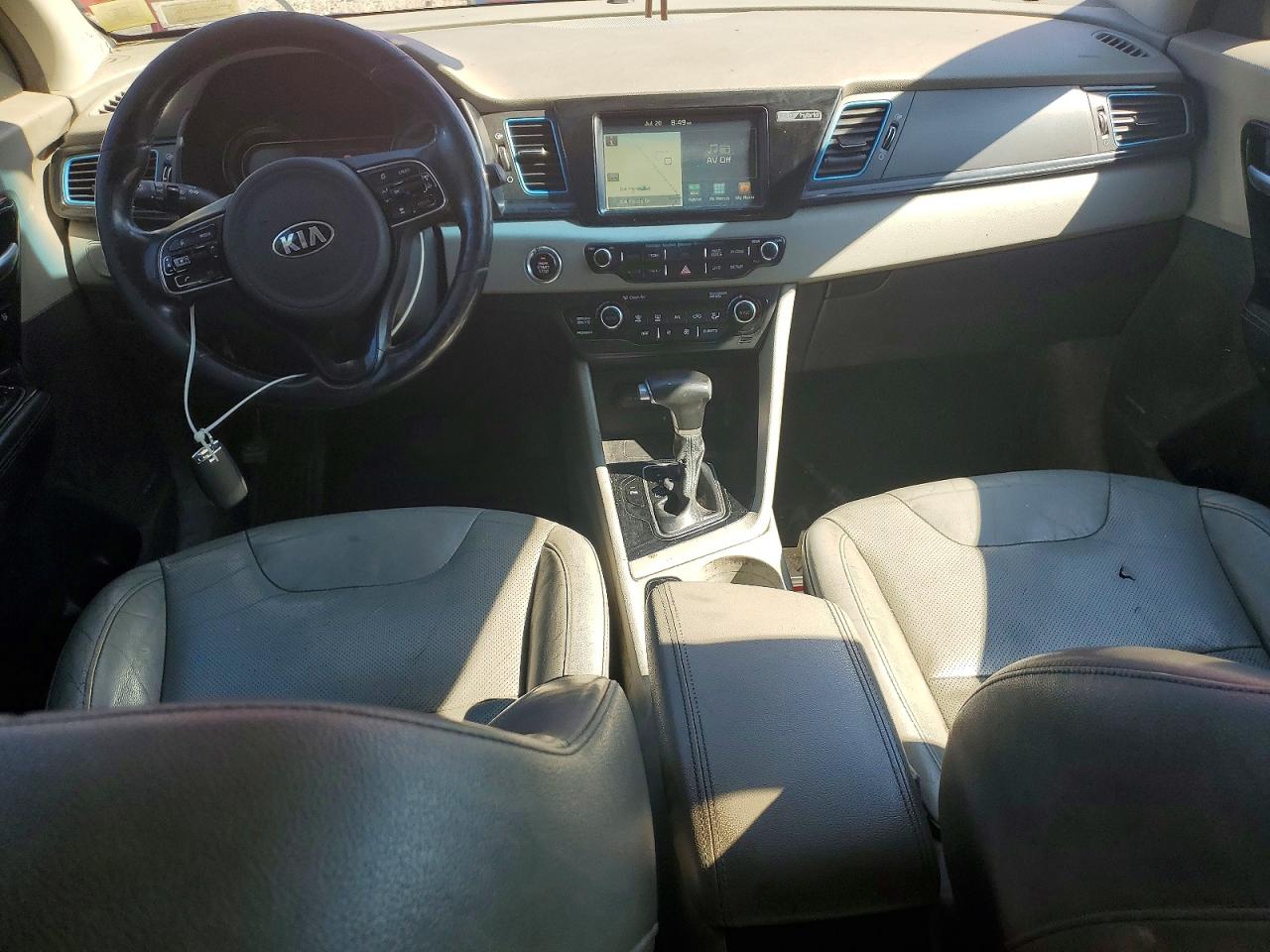 2017 KIA NIRO