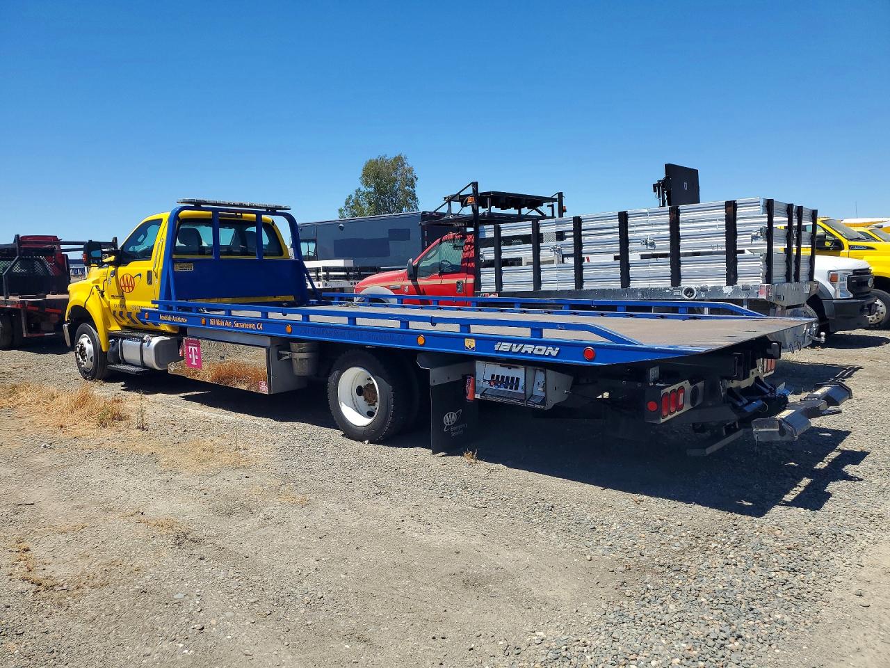2022 FORD F650