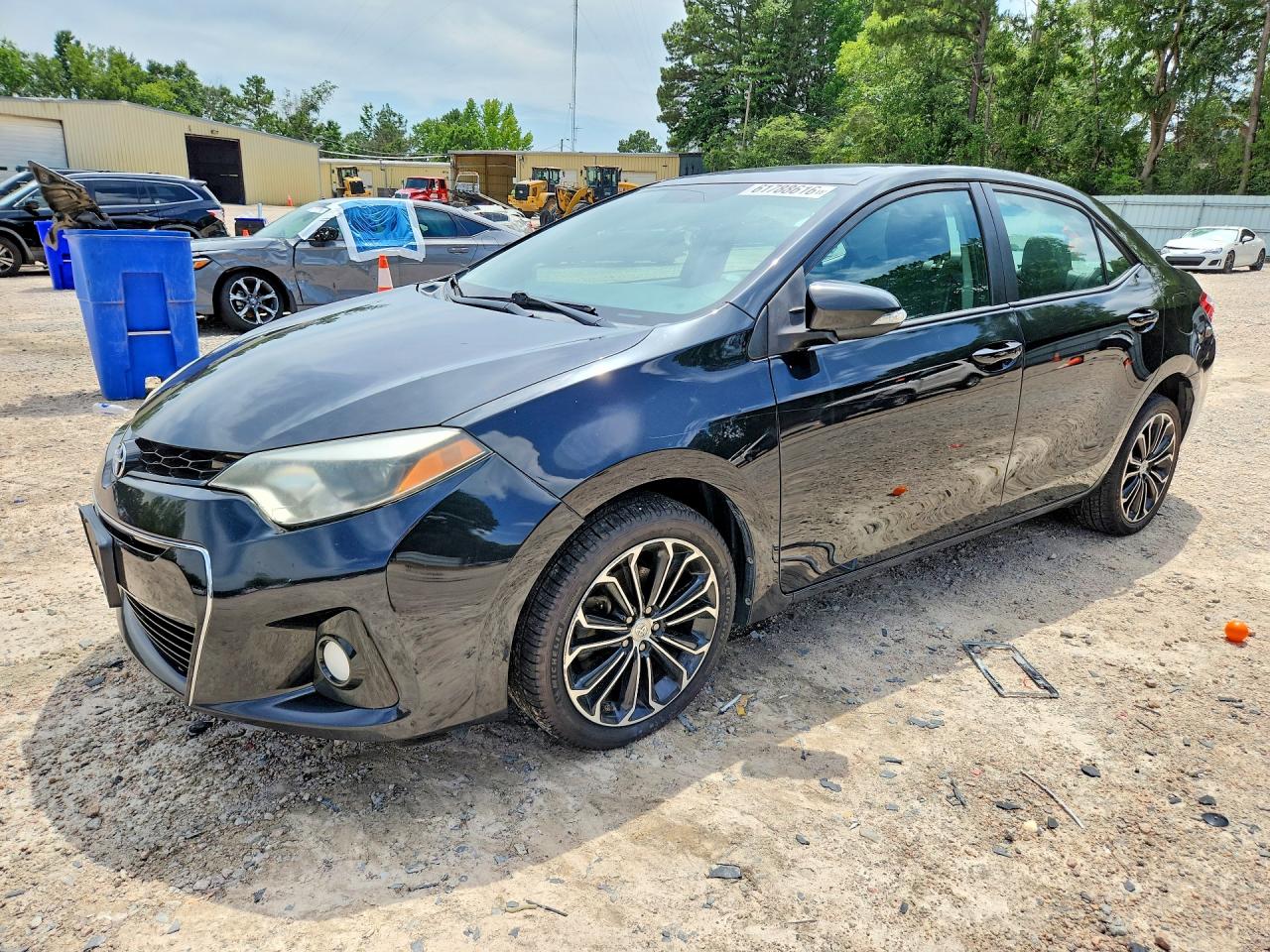 2015 TOYOTA COROLLA