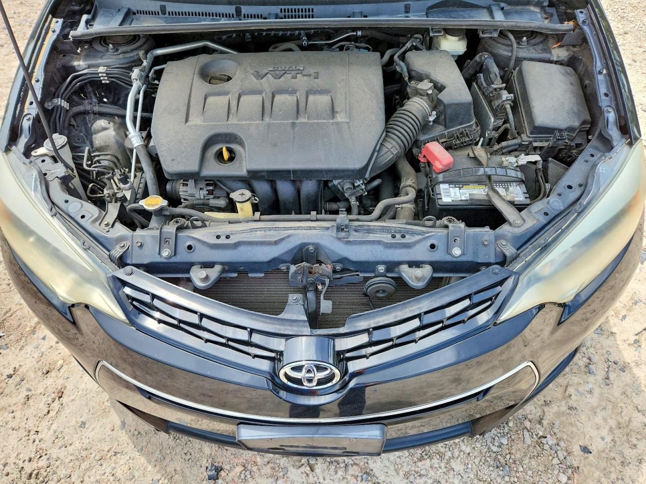 2015 TOYOTA COROLLA