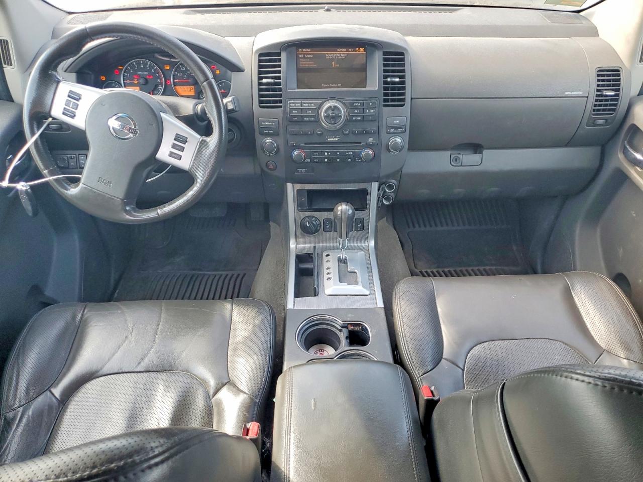 2011 NISSAN PATHFINDER