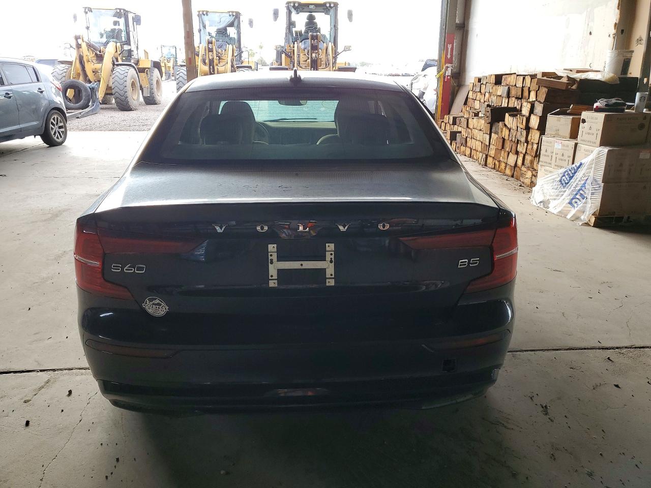 2024 VOLVO S60