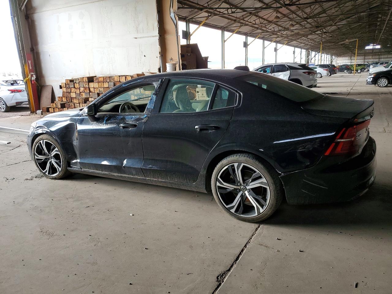 2024 VOLVO S60