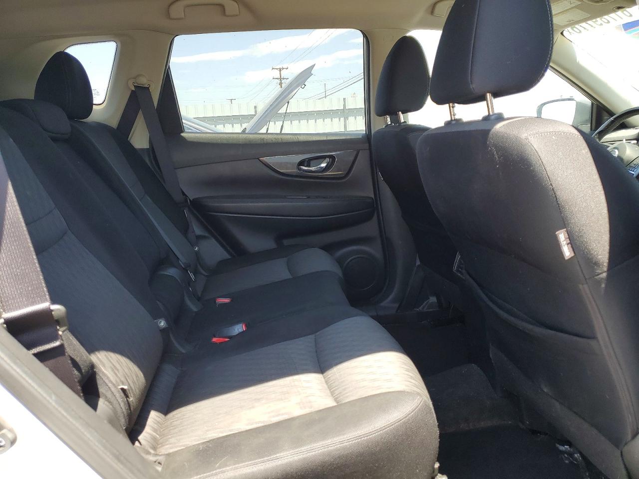 2017 NISSAN ROGUE