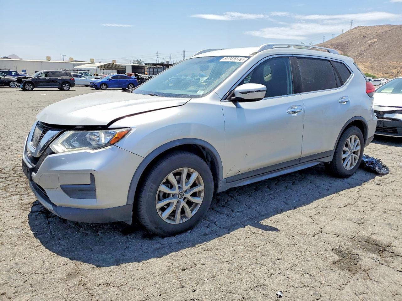 2017 NISSAN ROGUE