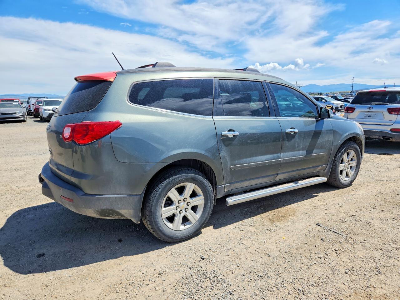 2011 CHEVROLET TRAVERSE