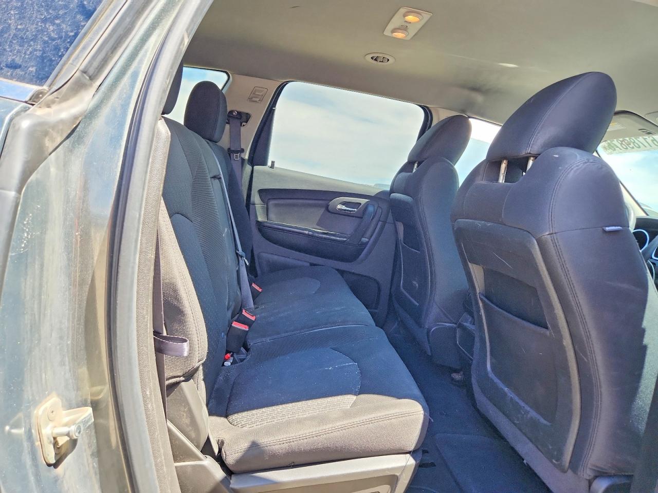 2011 CHEVROLET TRAVERSE