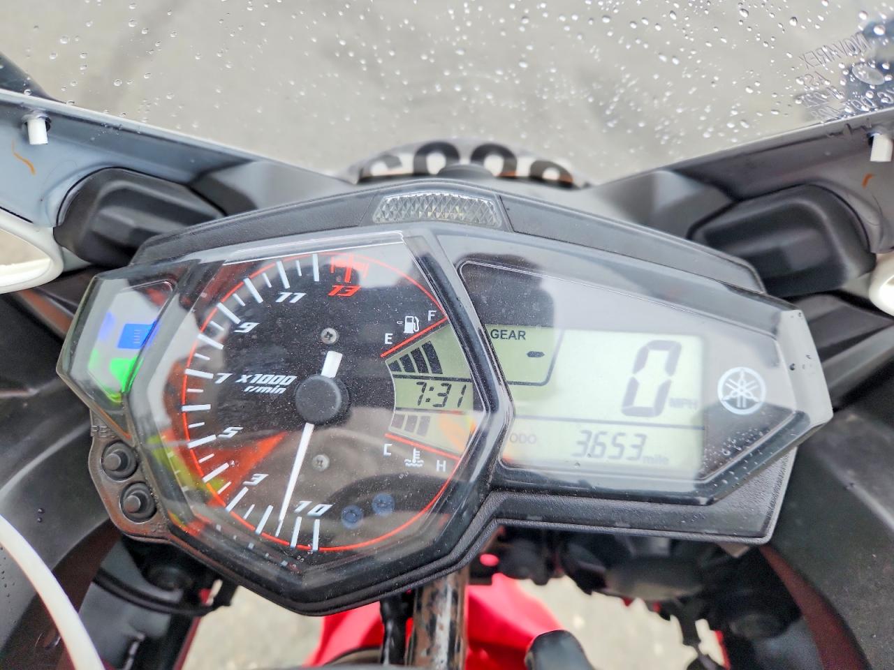 2016 YAMAHA YZF600
