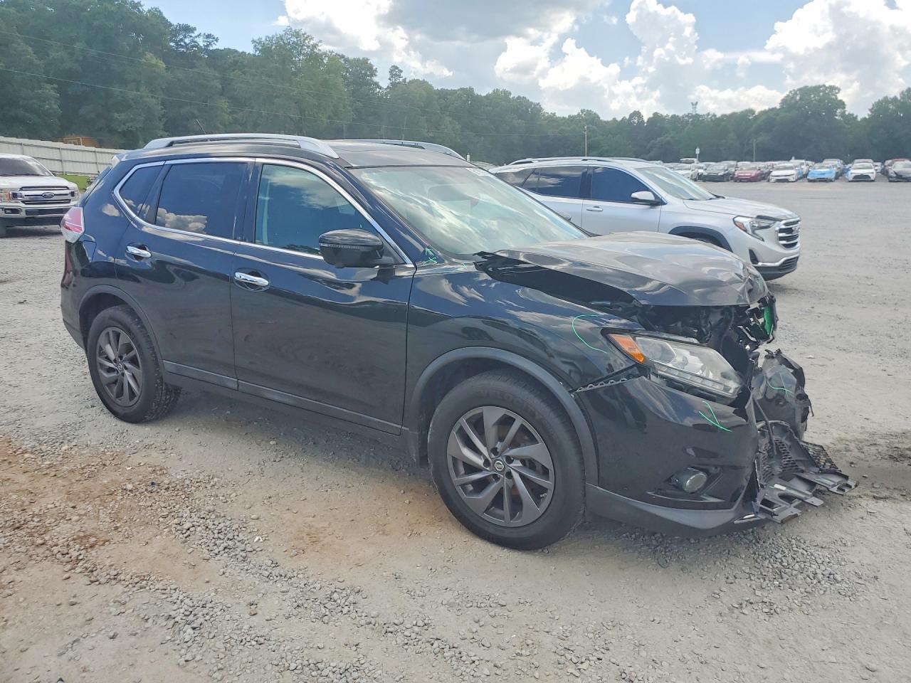2016 NISSAN ROGUE