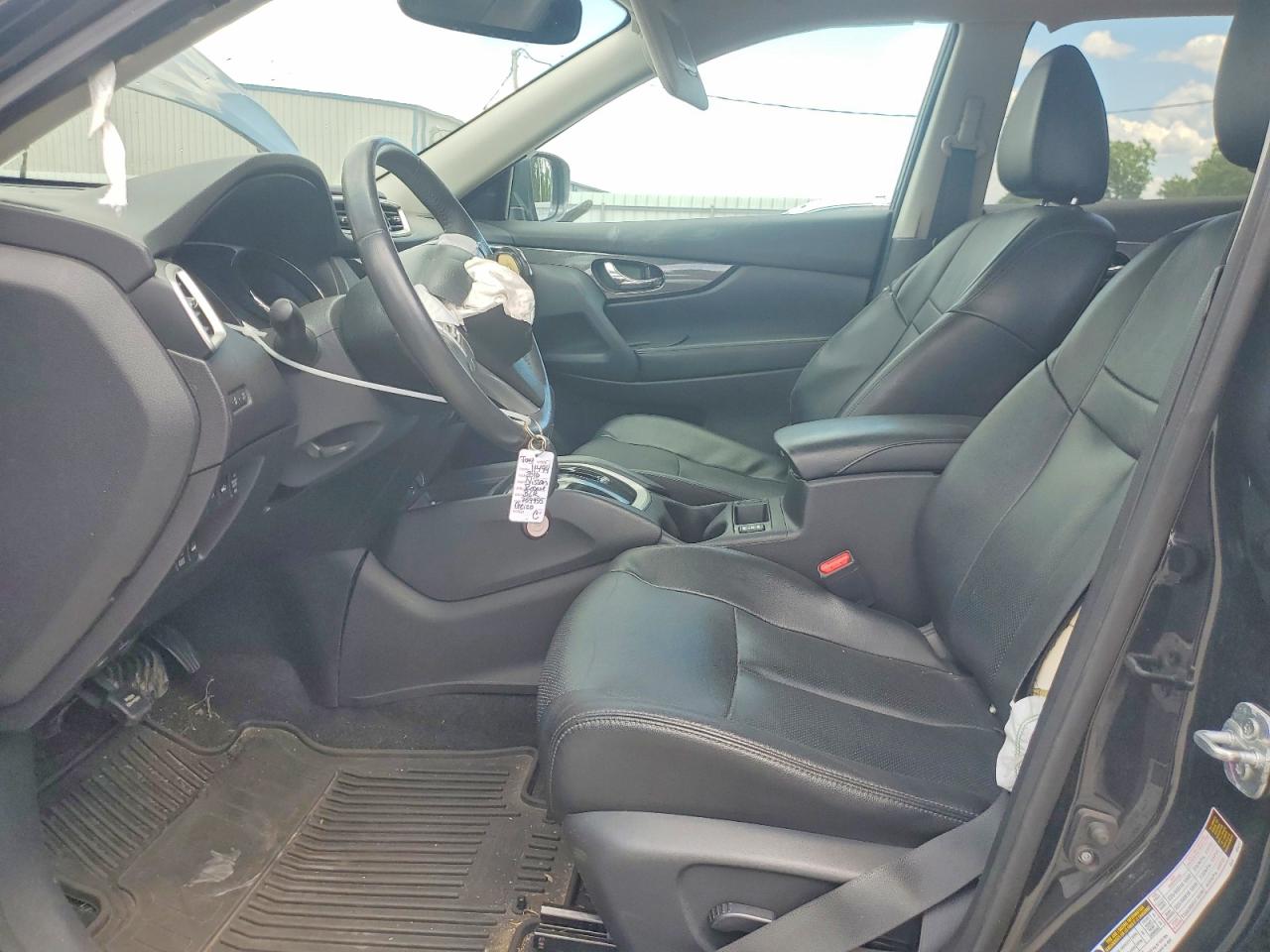 2016 NISSAN ROGUE