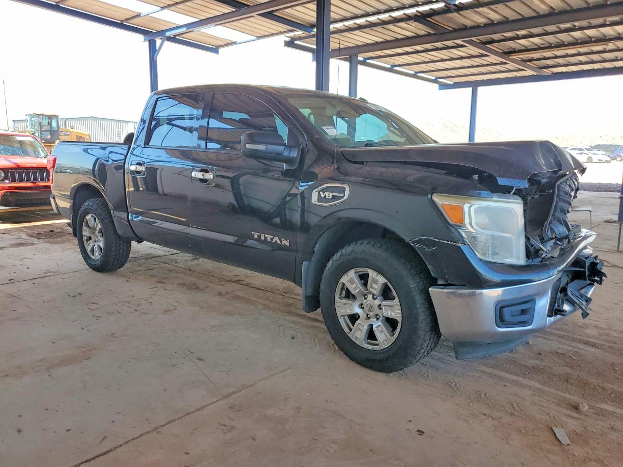 2017 NISSAN TITAN