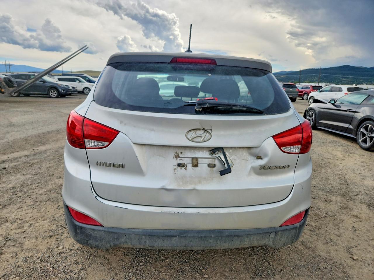 2010 HYUNDAI TUCSON