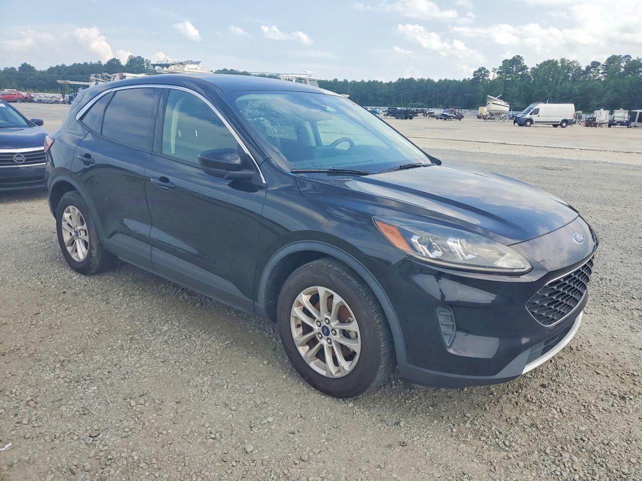 2021 FORD ESCAPE