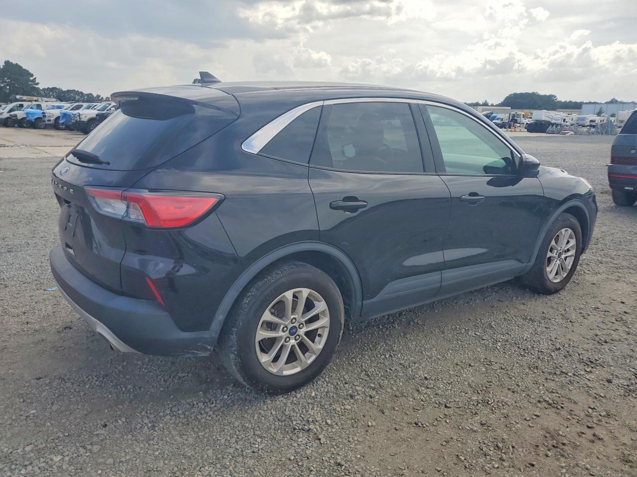 2021 FORD ESCAPE