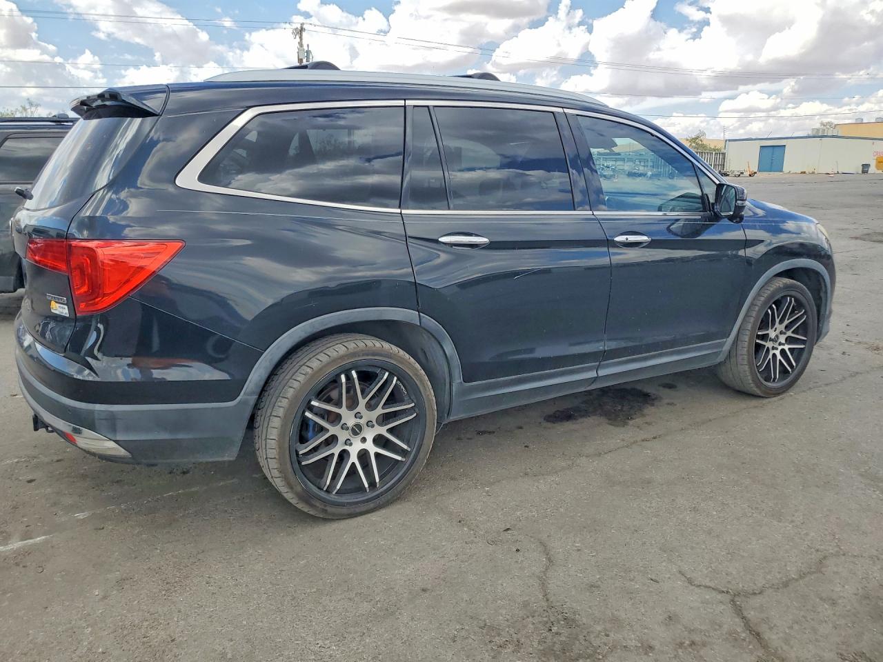 2016 HONDA PILOT