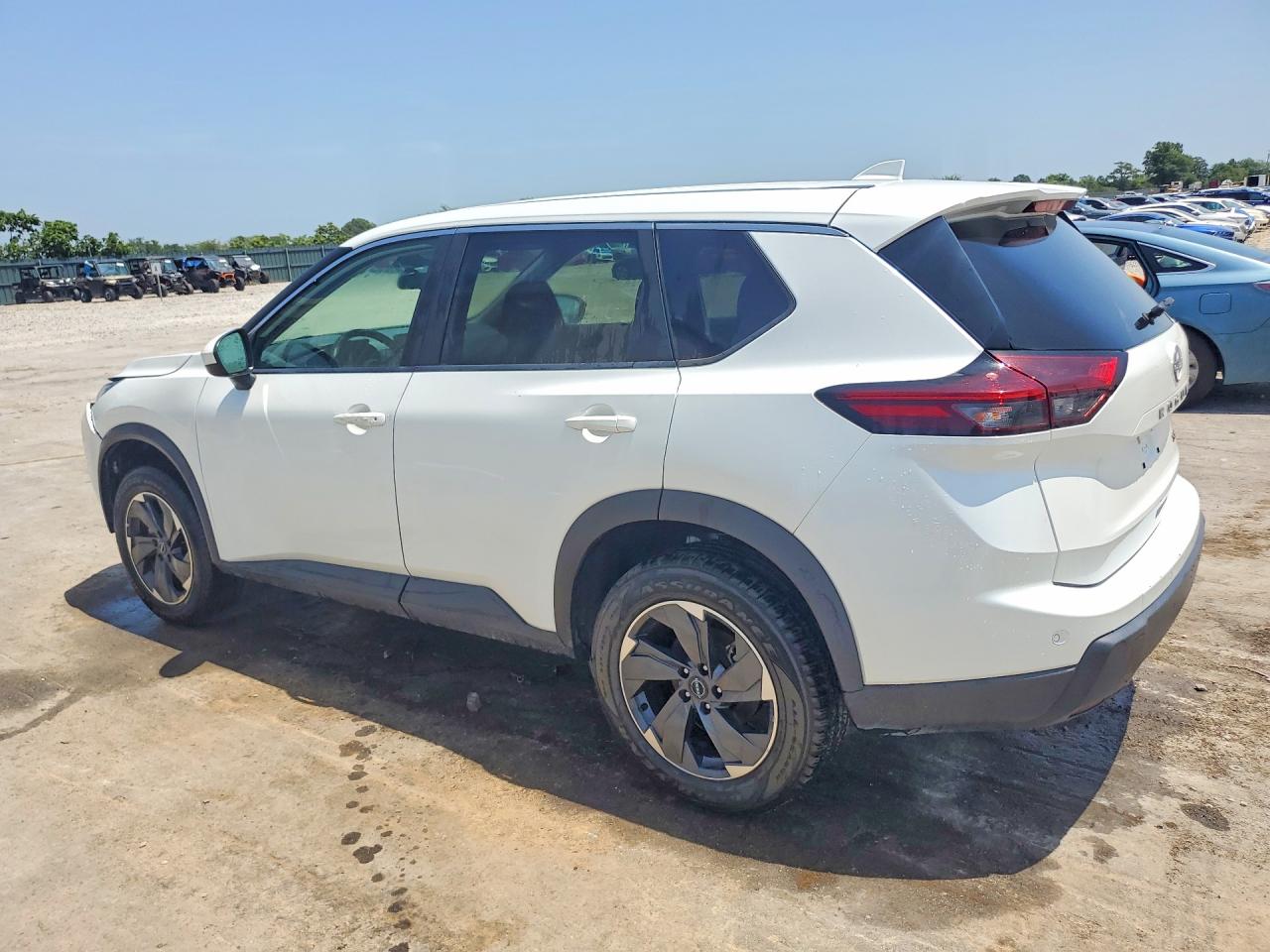 2024 NISSAN ROGUE