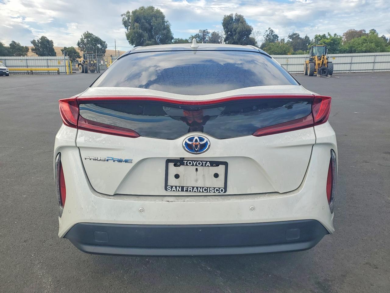 2017 TOYOTA PRIUS