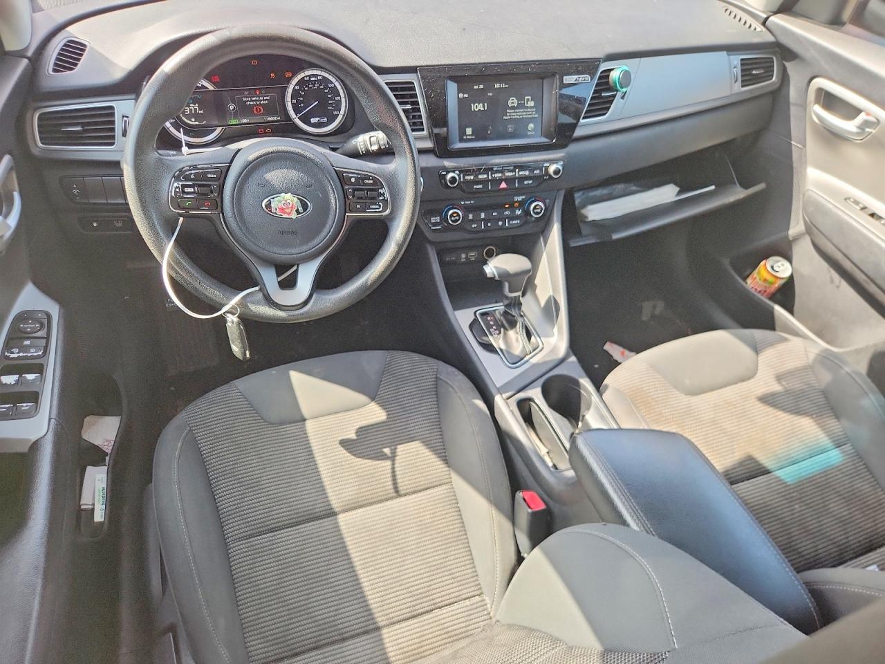 2017 KIA NIRO