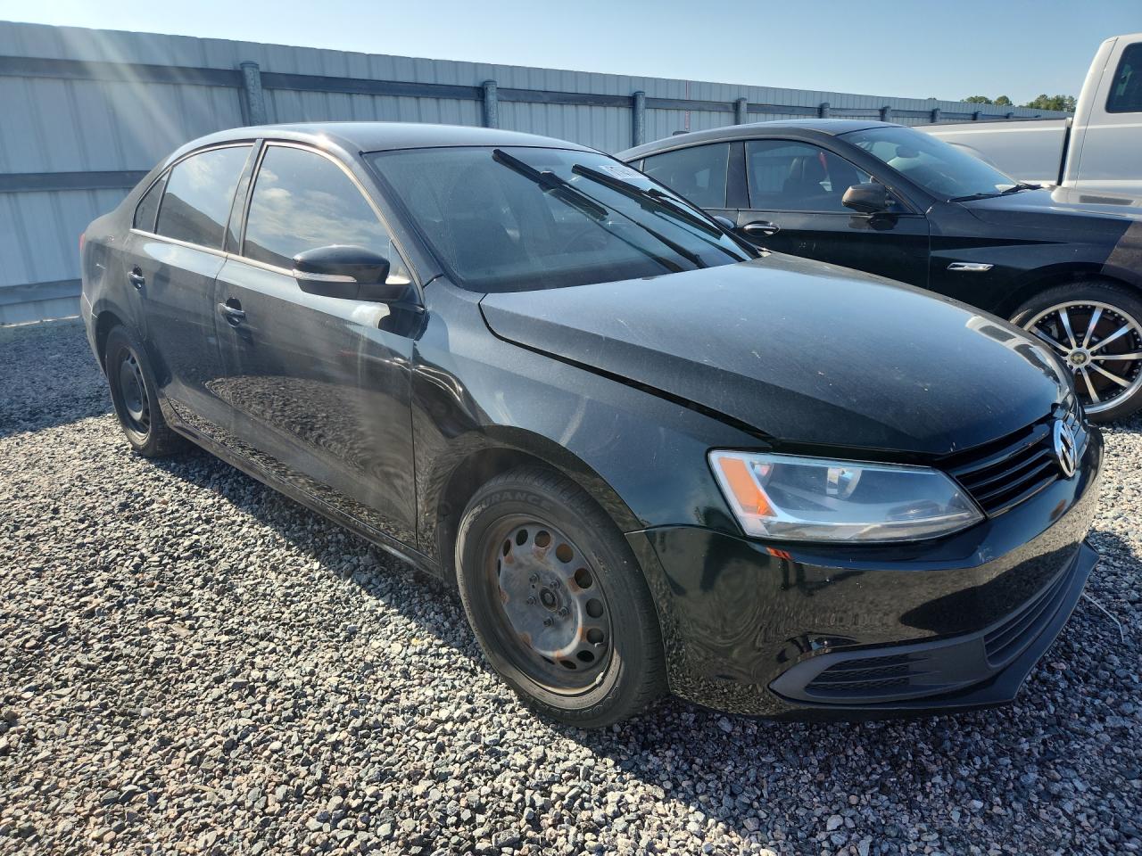 2014 VOLKSWAGEN JETTA