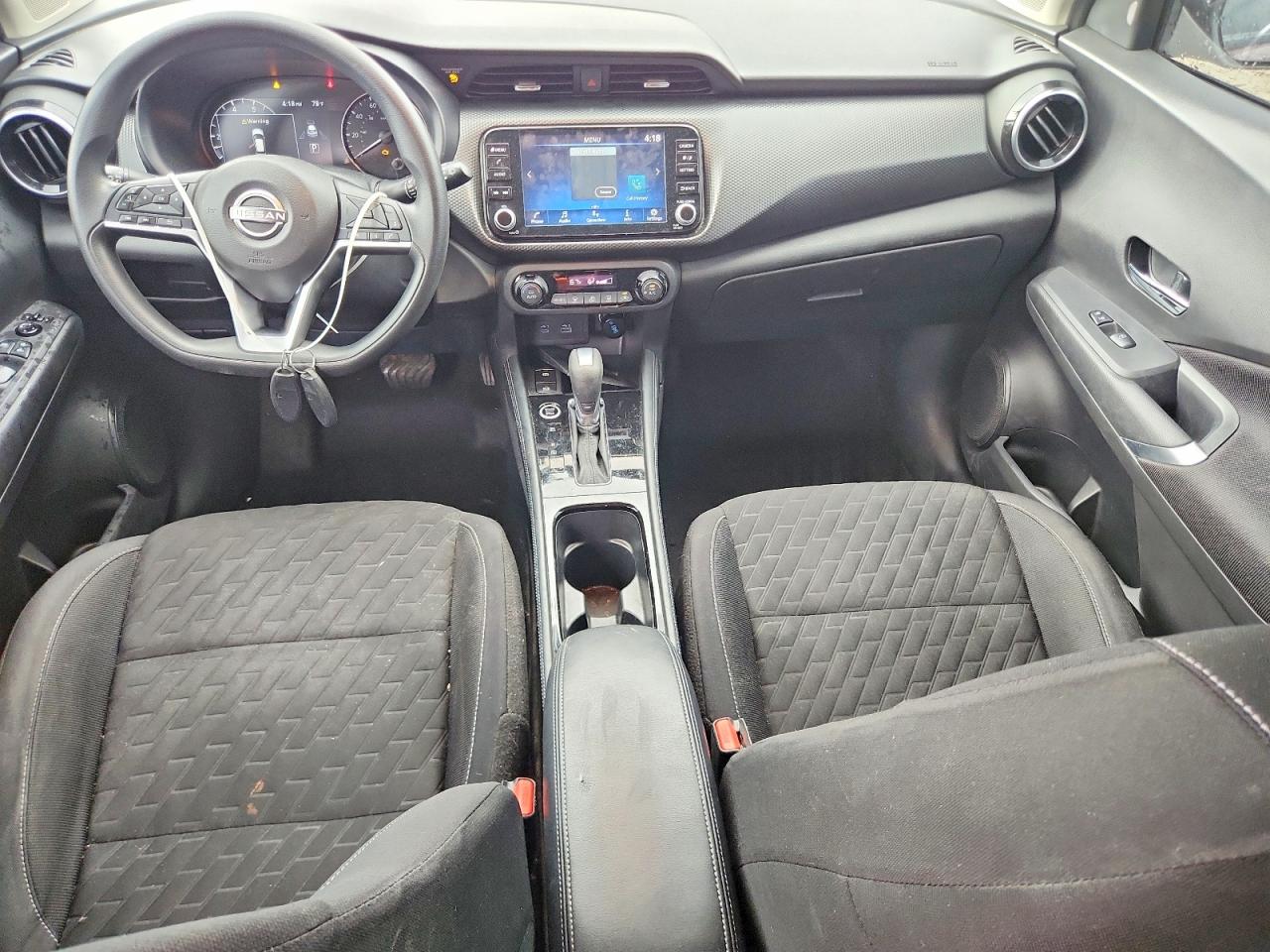2022 NISSAN KICKS