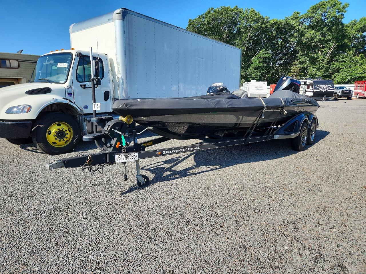 2021 ROUNDTIONS Boat