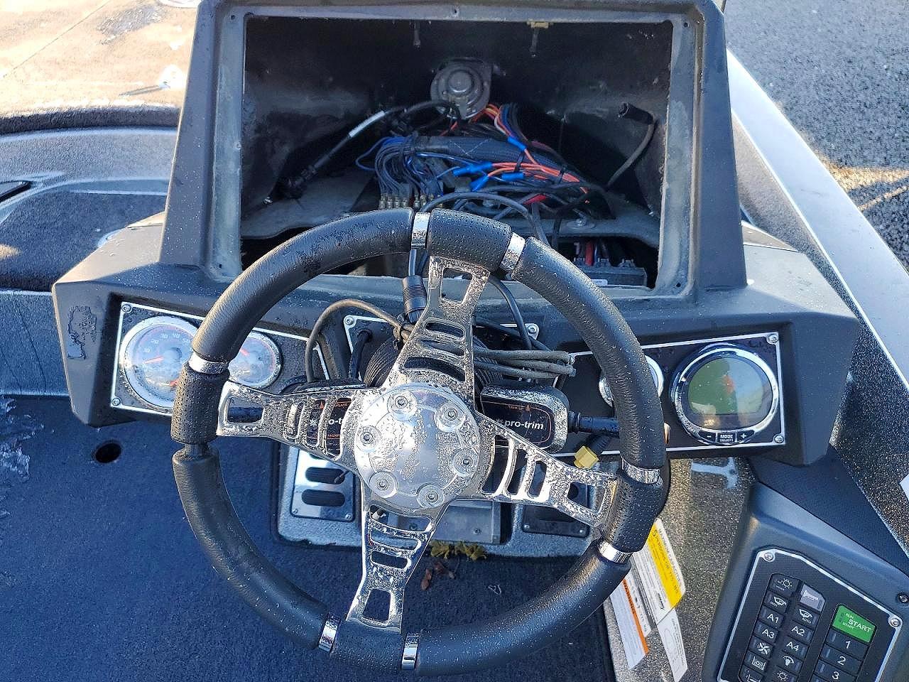 2021 ROUNDTIONS Boat