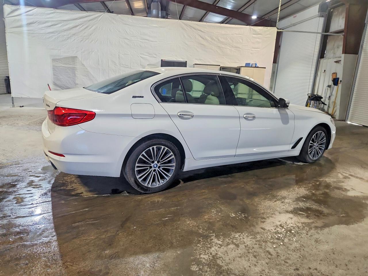 2018 BMW 5 SERIES