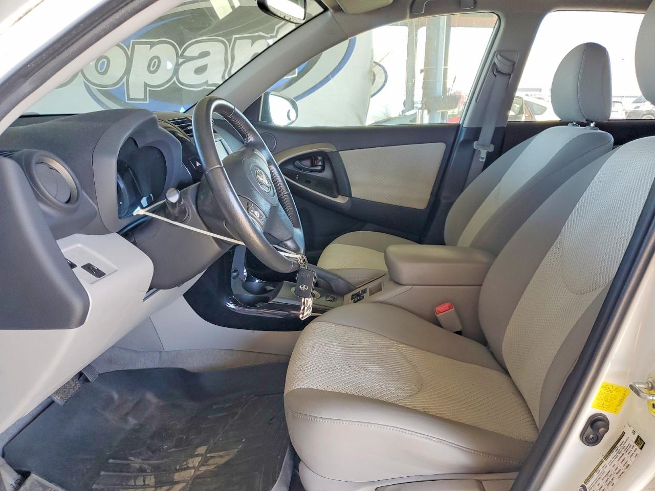 2013 TOYOTA RAV4 EV BA